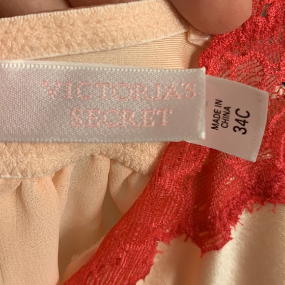 Victoria’s Secret Babydoll and matching panty - Picture 10 of 10